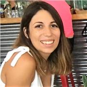 Mestra d'educació primària especialitzada en anglès. Adapto les meves classes a les necessitats dels infants